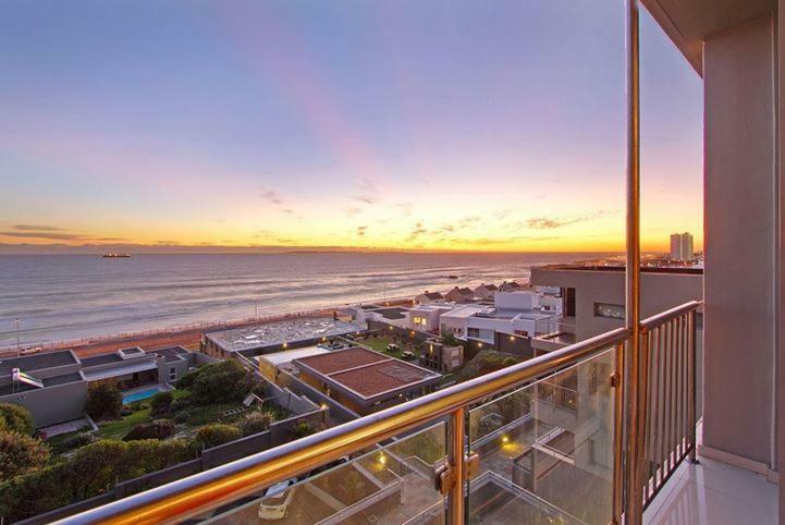 Infinity Oceanview 303A Apartment Bloubergstrand Exterior photo