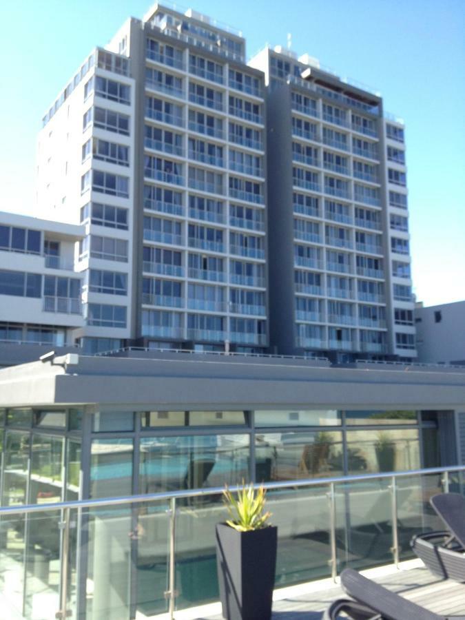 Infinity Oceanview 303A Apartment Bloubergstrand Exterior photo